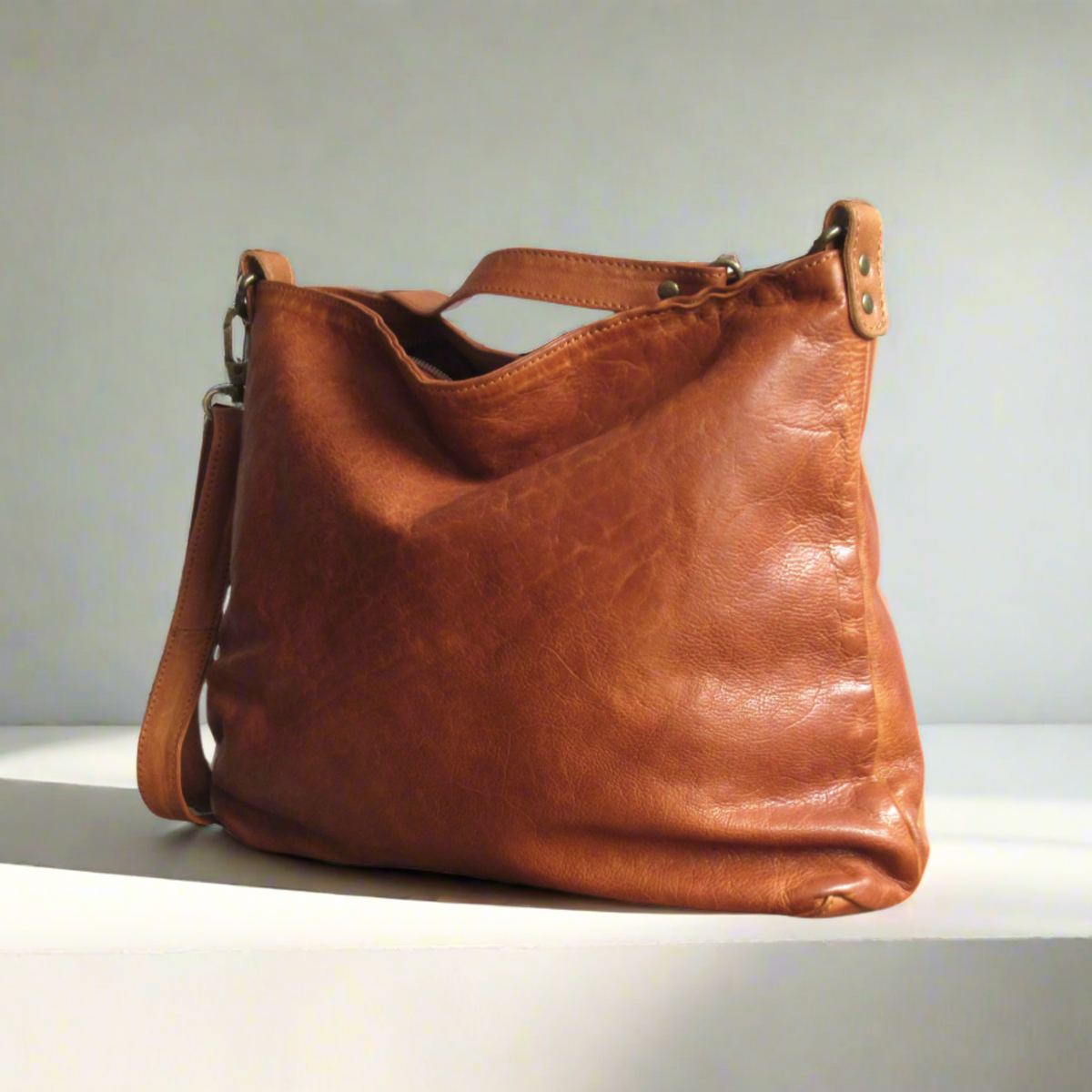 Tan Leather Crossbody Bag – Fidelio Bags