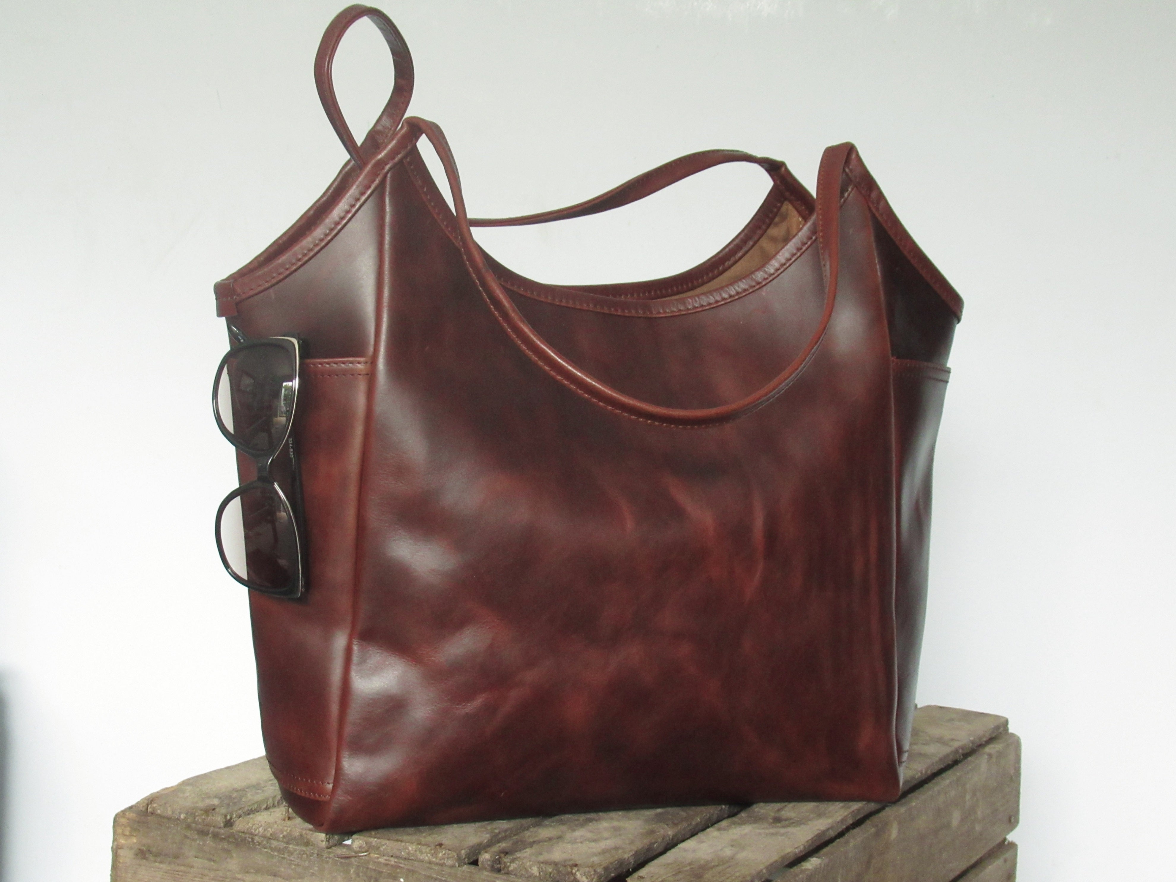 Leather shoulder sling bag